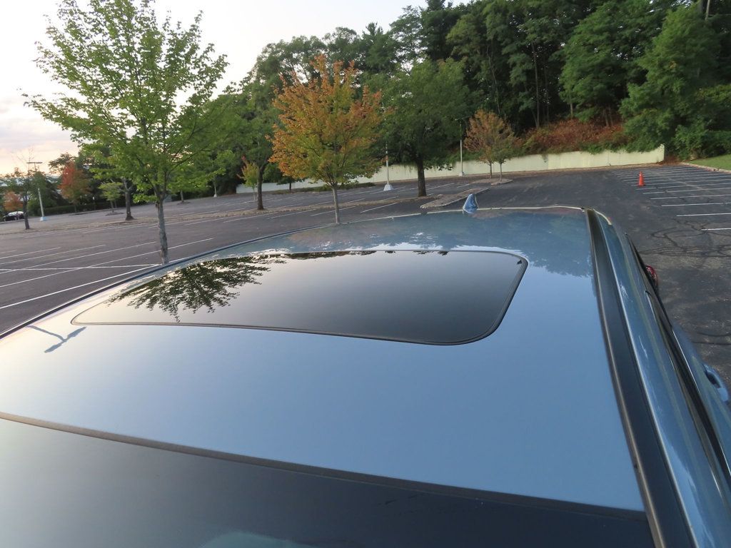 2022 Honda CR-V Hybrid EX-L photo 20