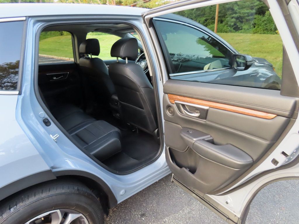 2022 Honda CR-V Hybrid EX-L photo 26