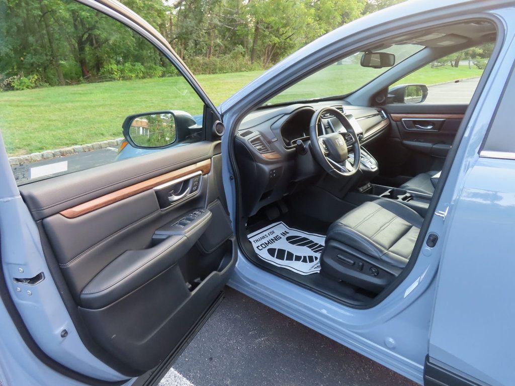 2022 Honda CR-V Hybrid EX-L photo 4