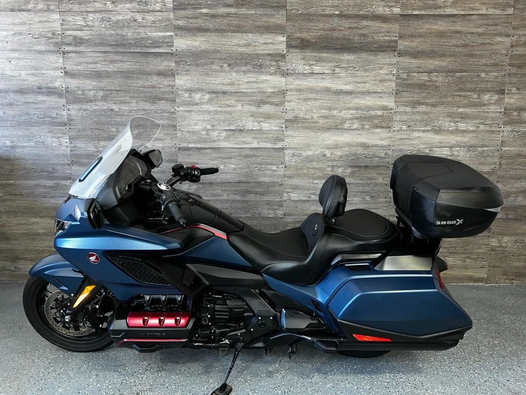 2022 Honda GL1800 Goldwing DCT LOW MILES! - 22709080 - 10