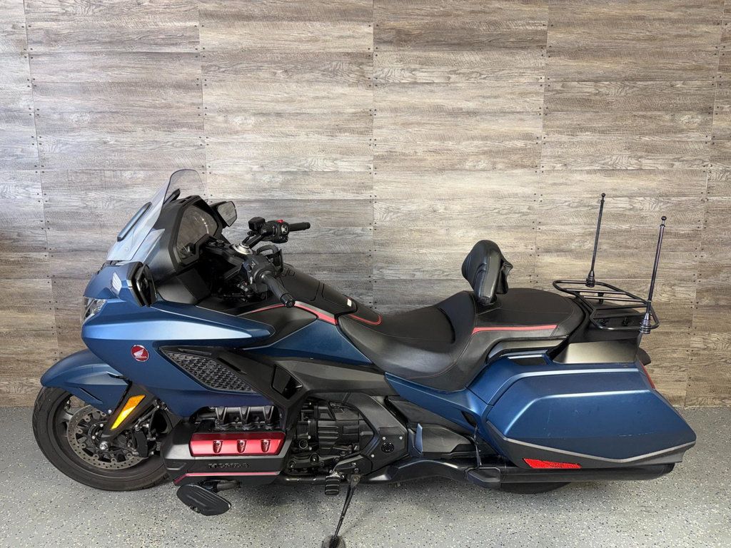 2022 Honda GL1800 Goldwing DCT SUPER CLEAN! - 23005359 - 11