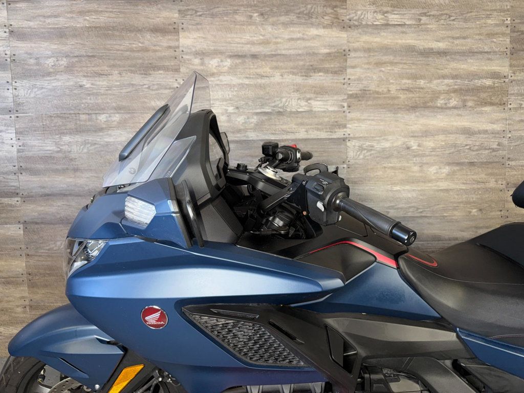 2022 Honda GL1800 Goldwing DCT SUPER CLEAN! - 23005359 - 12