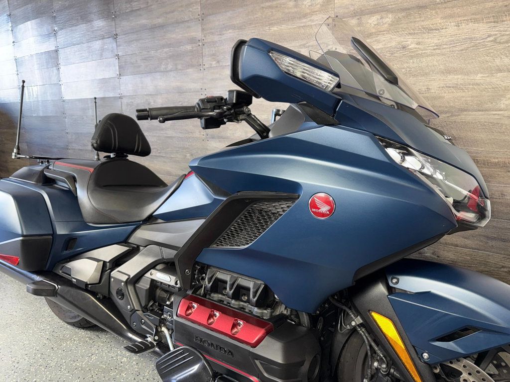 2022 Honda GL1800 Goldwing DCT SUPER CLEAN! - 23005359 | Video 2