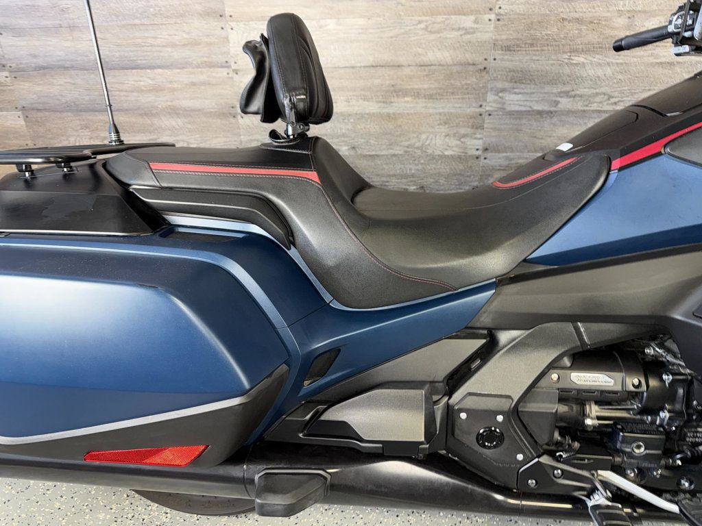 2022 Honda GL1800 Goldwing DCT SUPER CLEAN! - 23005359 - 7
