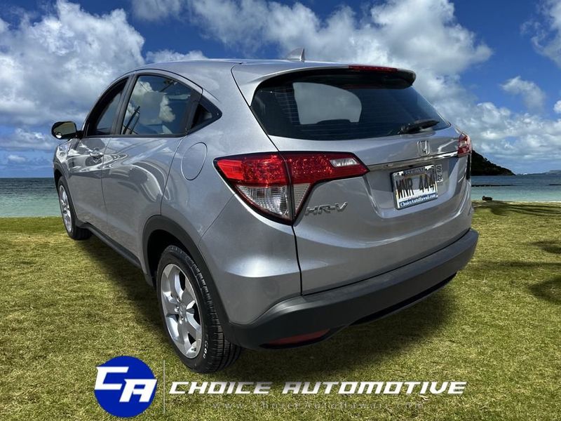 2022 Honda HR-V LX 2WD photo 4