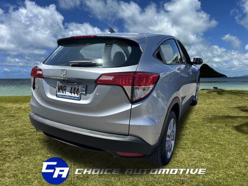 2022 Honda HR-V LX 2WD photo 6
