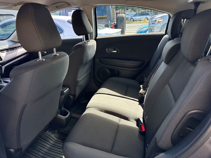 2022 Honda HR-V LX 2WD CVT - 23049140 - 13