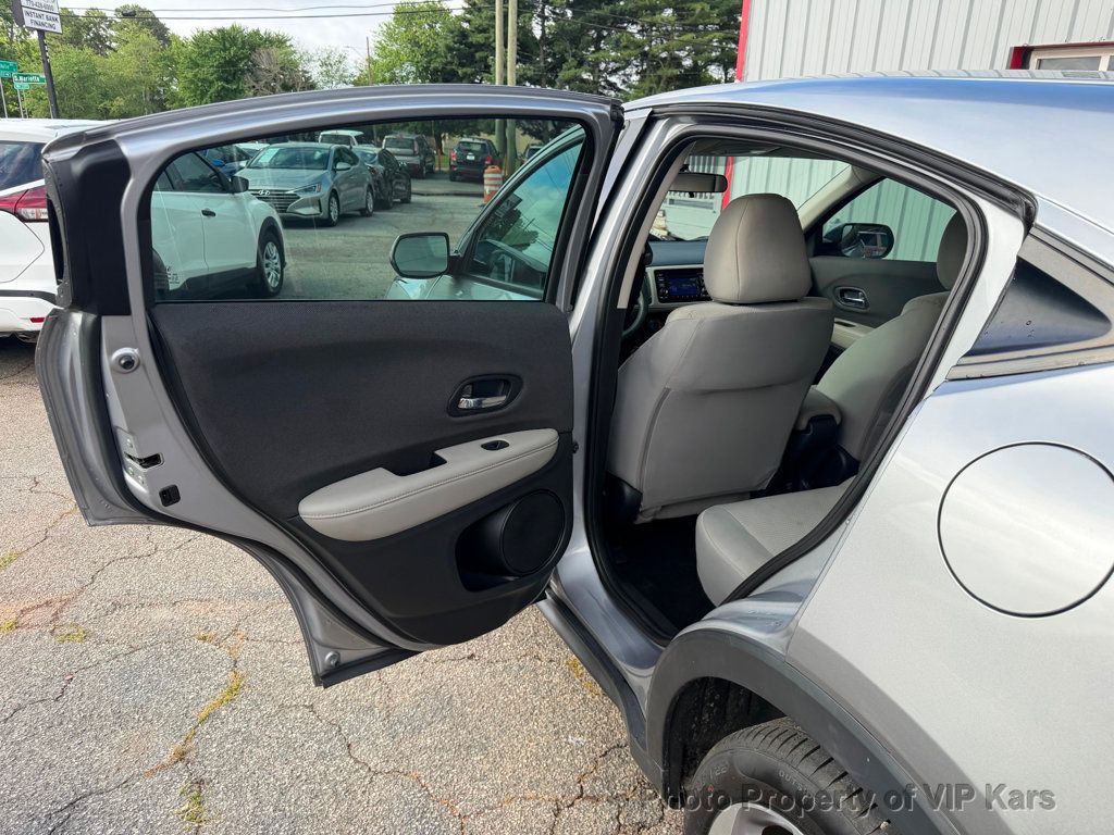 2022 Honda HR-V LX 2WD CVT - 23034194 - 9
