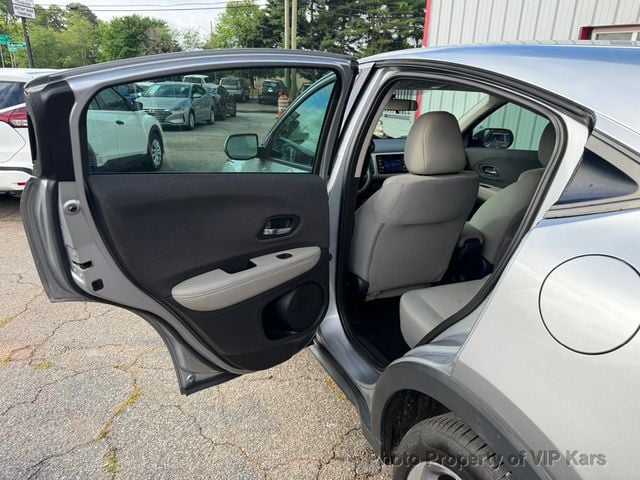 2022 Honda HR-V LX 2WD CVT - 23034194 - 9