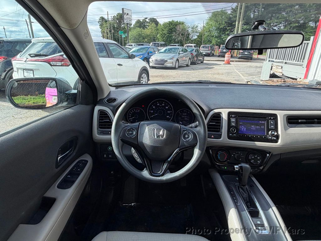 2022 Honda HR-V LX 2WD CVT - 23034194 - 17