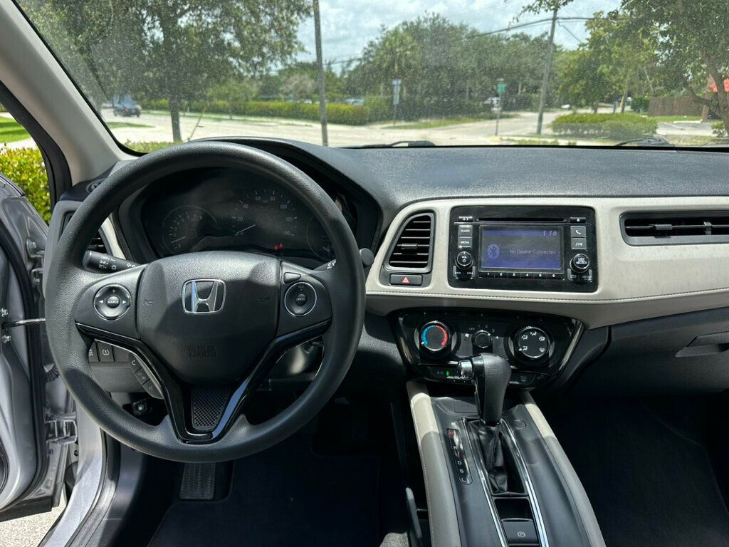 2022 Honda HR-V LX 2WD CVT - 22490165 - 5