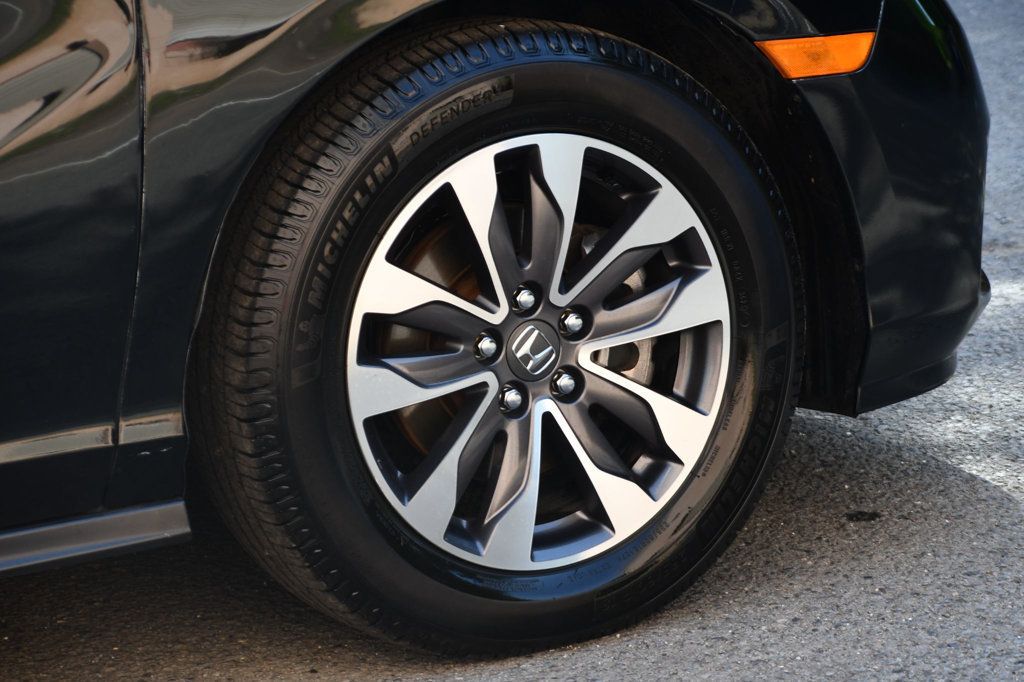 2022 Honda Odyssey EX-L photo 11