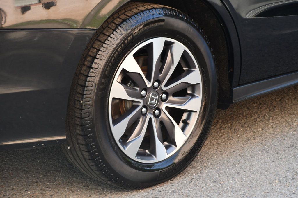 2022 Honda Odyssey EX-L photo 13