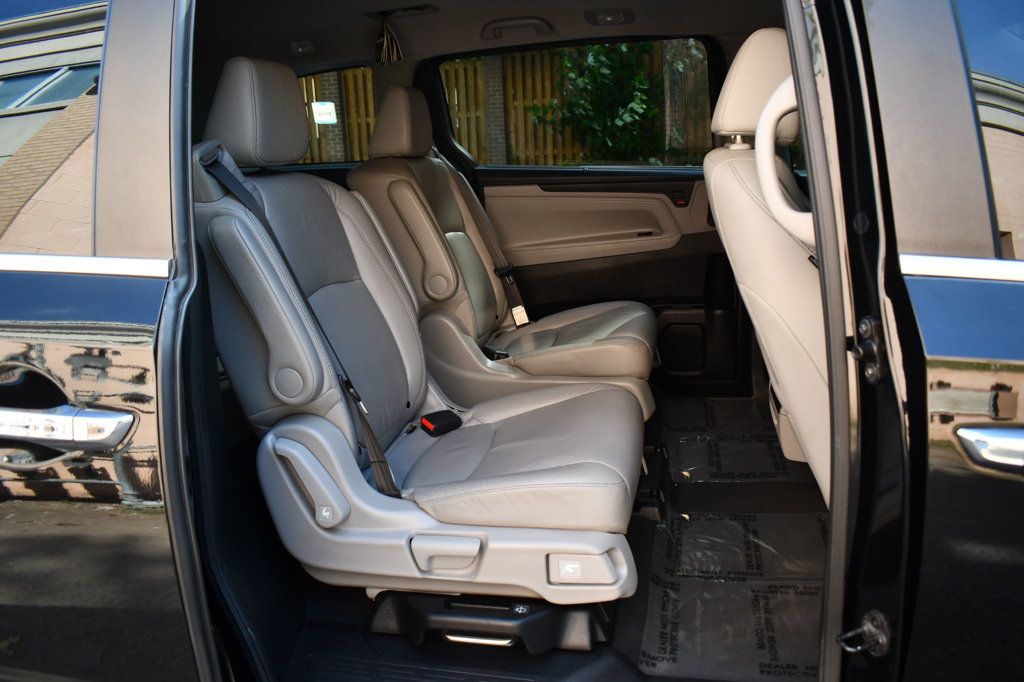 2022 Honda Odyssey EX-L photo 19