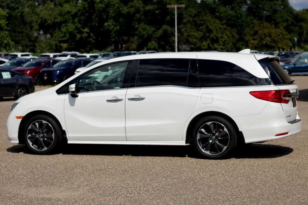 2022 Honda Odyssey Elite photo 18