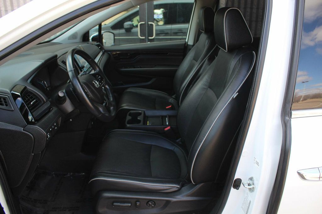 2022 Honda Odyssey Elite photo 22
