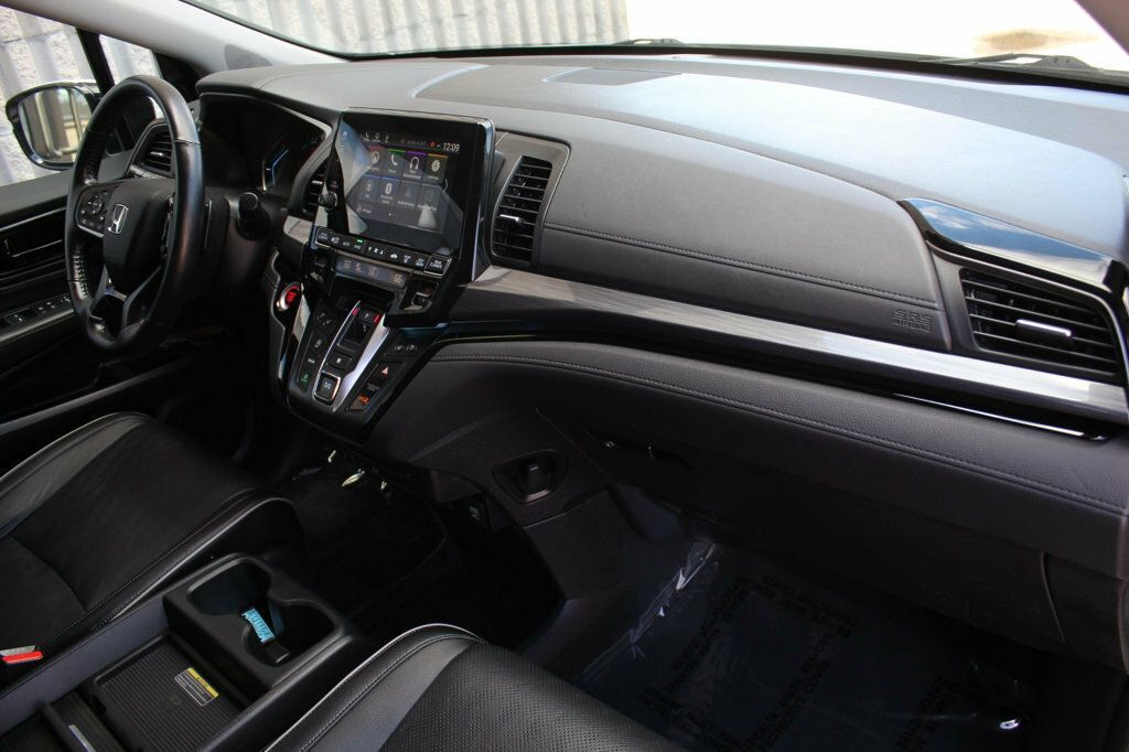 2022 Honda Odyssey Elite photo 9