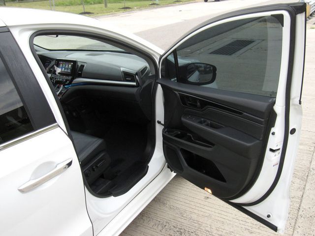 2022 Honda Odyssey Touring Automatic - 23039175 - 21