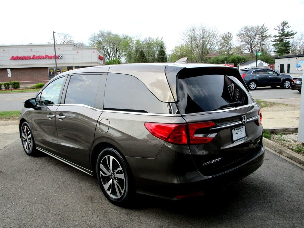 2022 Honda Odyssey Touring Automatic - 23015018 - 9