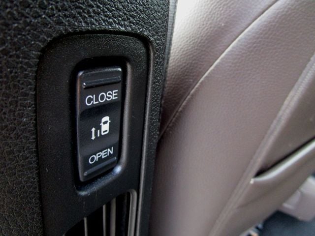 2022 Honda Odyssey Touring Automatic - 23015018 - 34