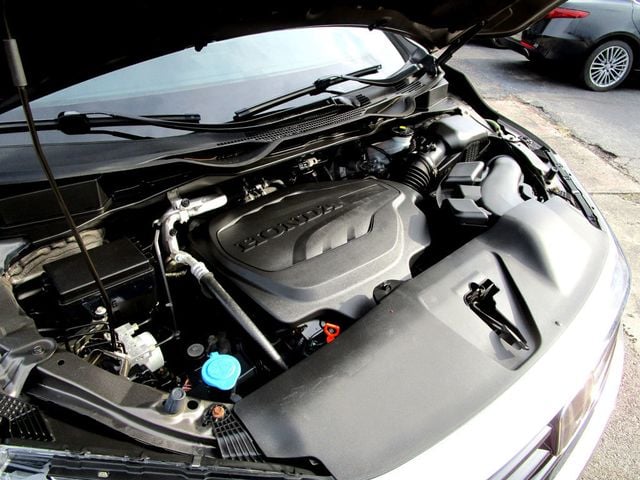 2022 Honda Odyssey Touring Automatic - 23015018 - 43