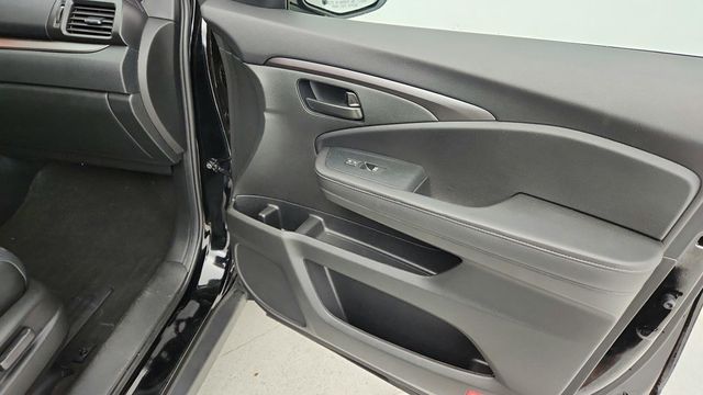 2022 Honda Passport EX-L AWD - 22946029 - 24