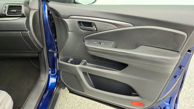 2022 Honda Passport EX-L AWD - 22969649 - 24