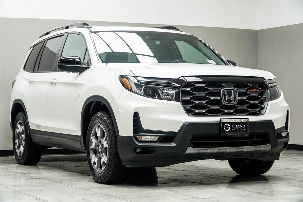 2022 Honda Passport TrailSport photo 4