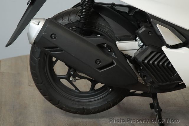 2022 Honda PCX150 ABS Only 871 Miles! - 22915781 - 16