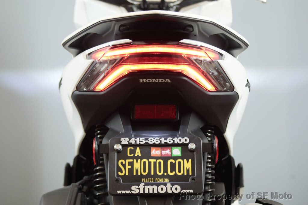 2022 Honda PCX150 ABS Only 871 Miles! - 22915781 - 33