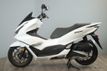 2022 Honda PCX150 ABS Only 871 Miles! - 22915781 - 3