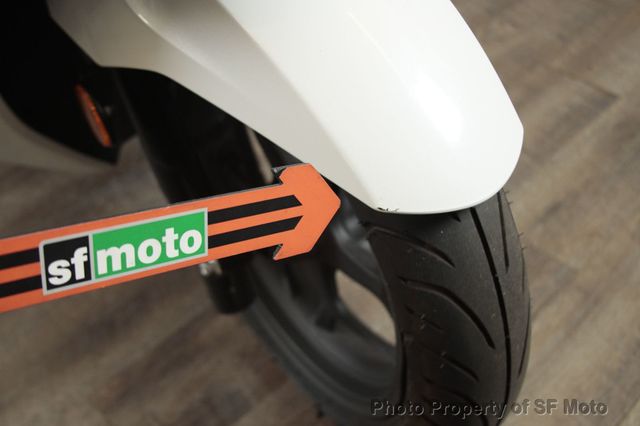 2022 Honda PCX150 ABS Only 871 Miles! - 22915781 - 42