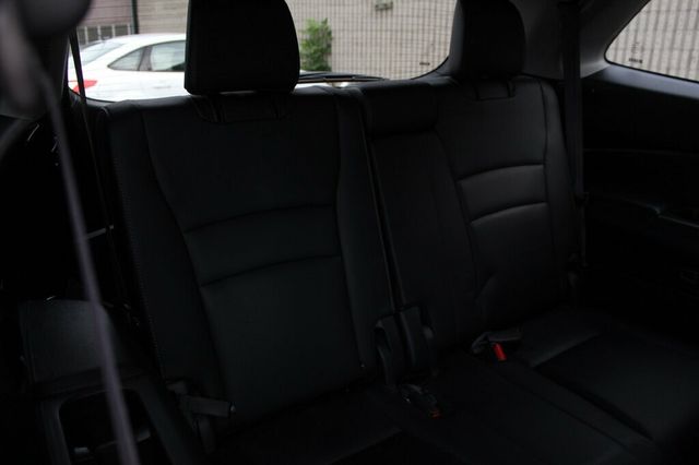 2022 Honda Pilot AWD SPECIAL EDITION W/ MOONROOF - 23080608 - 11