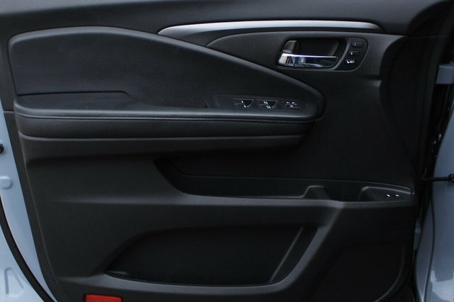 2022 Honda Pilot AWD SPECIAL EDITION W/ MOONROOF - 23080608 - 19