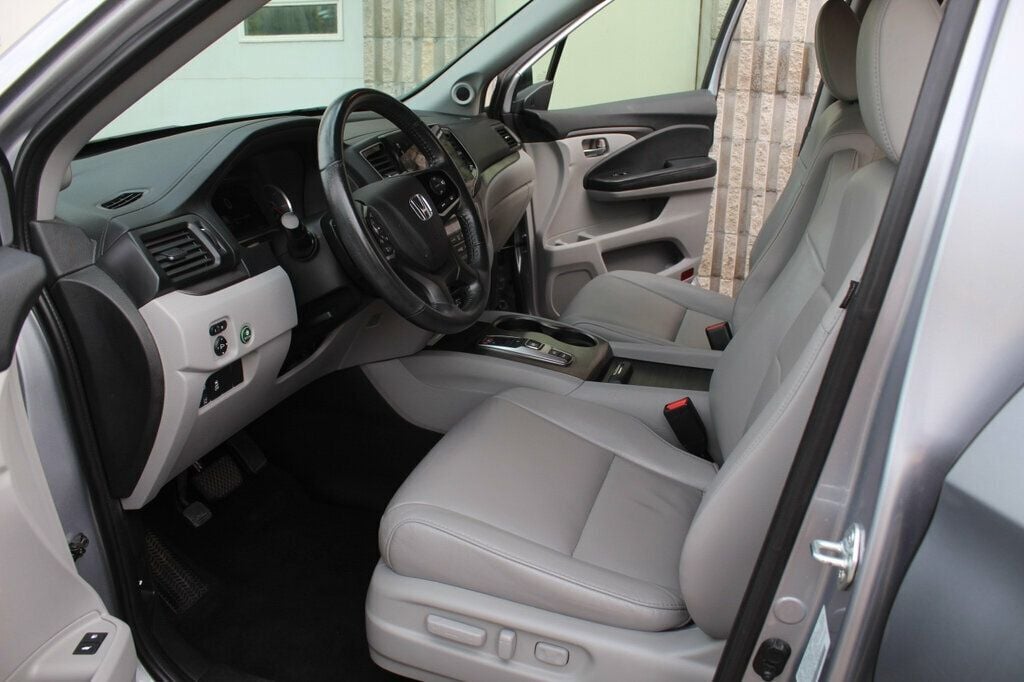 2022 Honda Pilot Special Edition photo 22