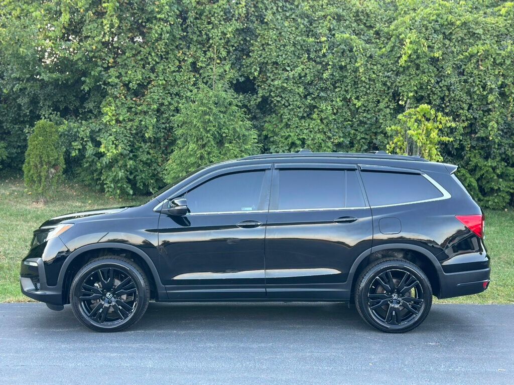 2022 Honda Pilot Special Edition photo 3