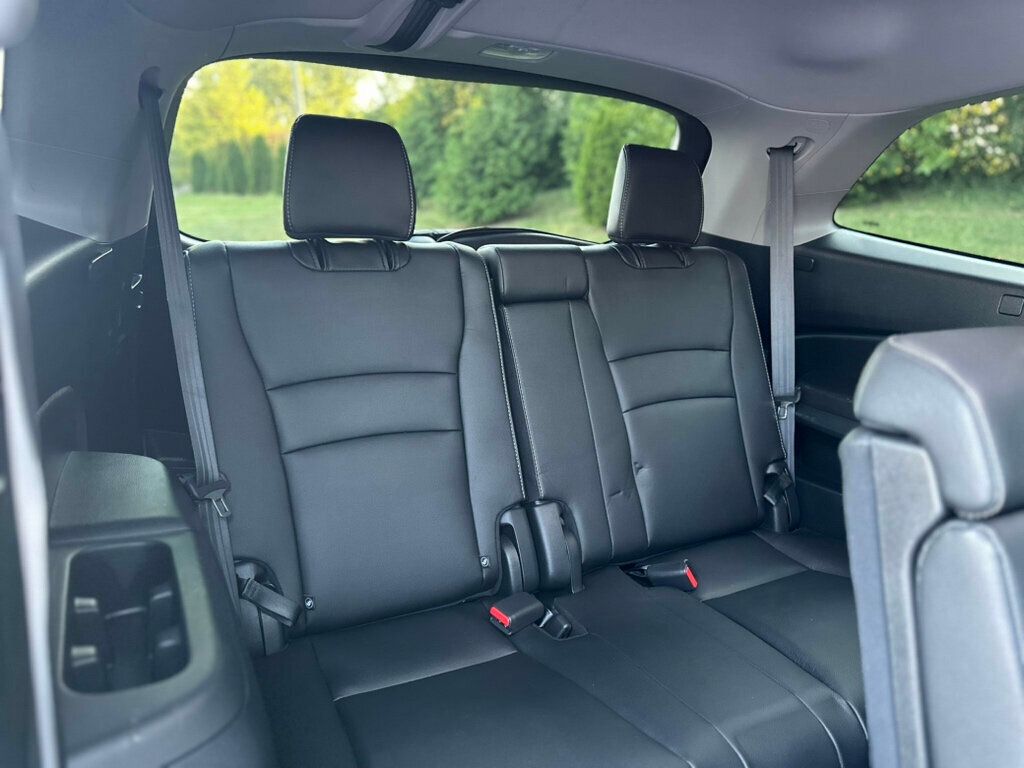 2022 Honda Pilot Special Edition photo 30