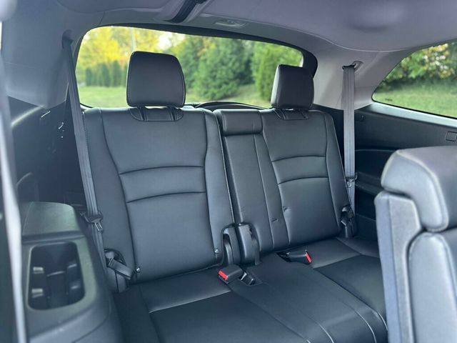 2022 Honda Pilot Special Edition AWD - 22923266 - 31