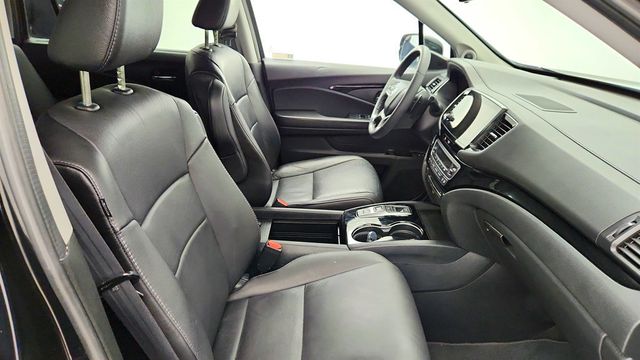 2022 Honda Pilot Touring, 7-Seater AWD - 22969061 - 27