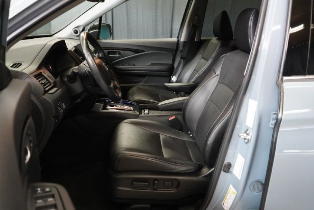 2022 Honda Pilot Touring 8 Passenger - 23090890 - 12