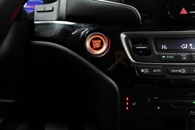 2022 Honda Pilot Touring 8-Passenger 2WD - 22978470 - 23