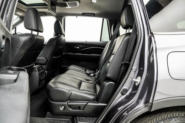 2022 Honda Pilot Touring 8-Passenger 2WD - 22978470 - 42