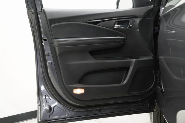 2022 Honda Pilot Touring 8-Passenger 2WD - 22978470 - 45