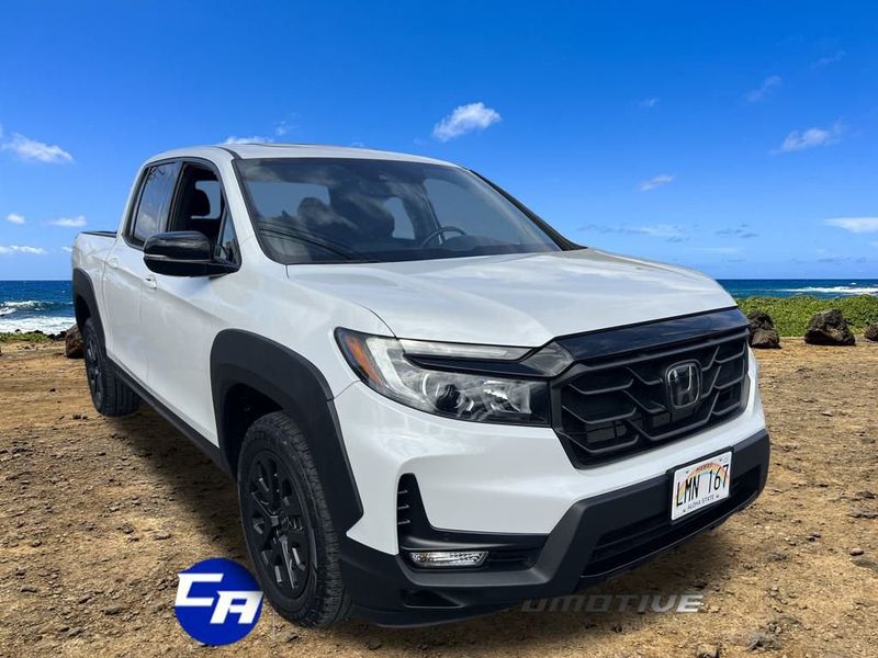 2022 Honda Ridgeline Black Edition photo 6