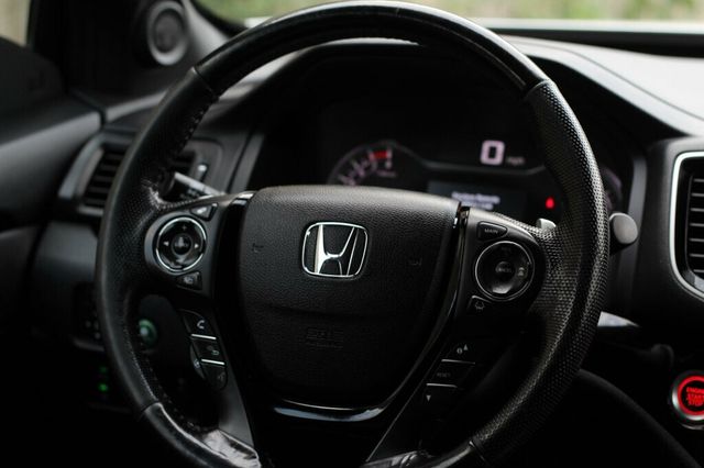 2022 Honda Ridgeline ONE OWNER AWD BLACK EDITION - 23040265 - 28
