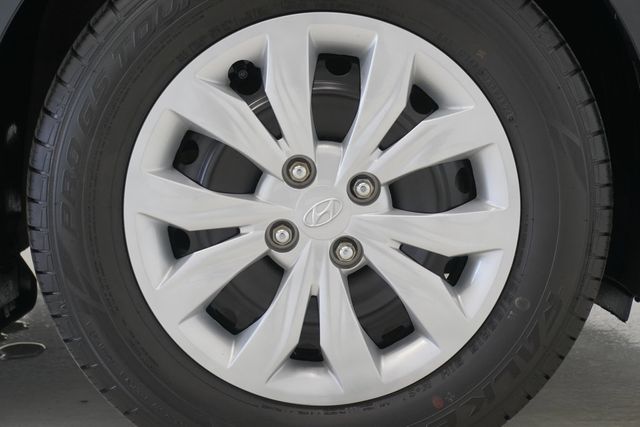 2022 Hyundai Accent SE Sedan IVT - 22921722 - 20