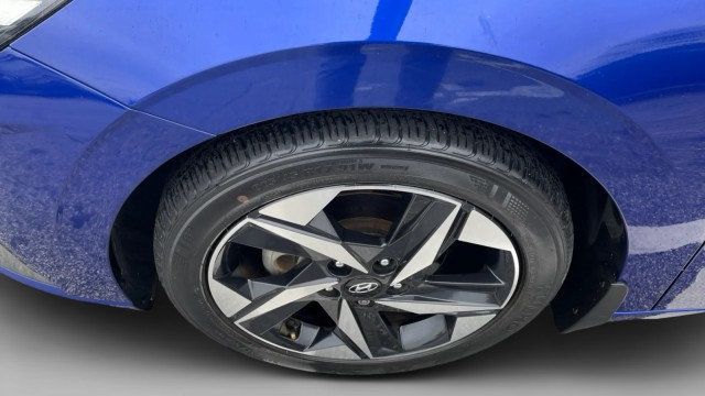 2022 Hyundai Elantra Limited IVT - 22975265 - 21