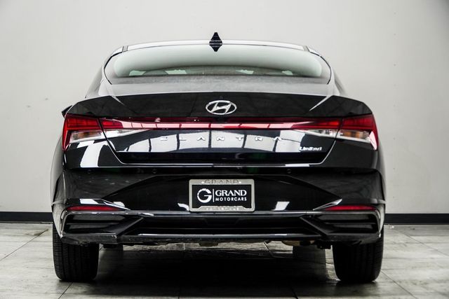 2022 Hyundai Elantra Limited IVT - 22961095 - 10