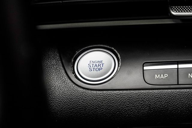 2022 Hyundai Elantra Limited IVT - 22961095 - 20