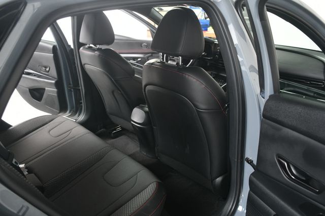 2022 Hyundai Elantra N Line Manual - 23022057 - 36